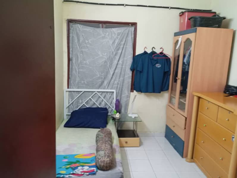 Apartment for Sale at Pangsapuri Merak - Timun Wan - Bedroom - PropertyGuru.com.my