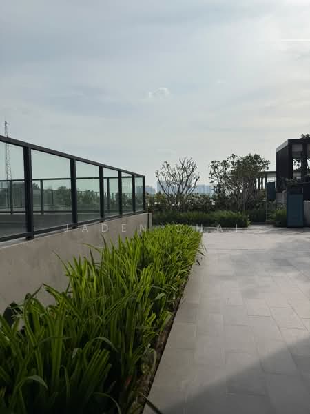 Service Residence for Rent at Quinn Residence - Jaden Chai - Exterior - PropertyGuru.com.my
