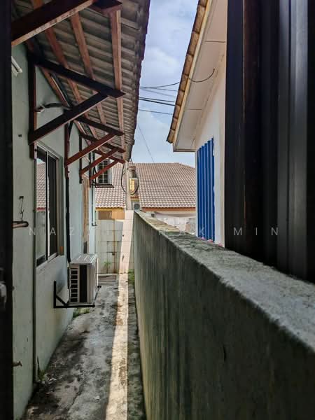 Rumah Teres untuk Dijual di Bandar Tasik Puteri (Rawang) - Nazrin Hakimin - Exterior - PropertyGuru.com.my