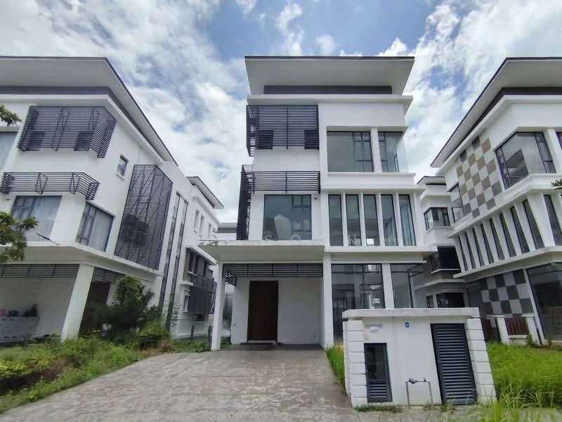 Bungalow House for Sale in Kemuning Utama (Shah Alam) - Mr Soon - Exterior - PropertyGuru.com.my