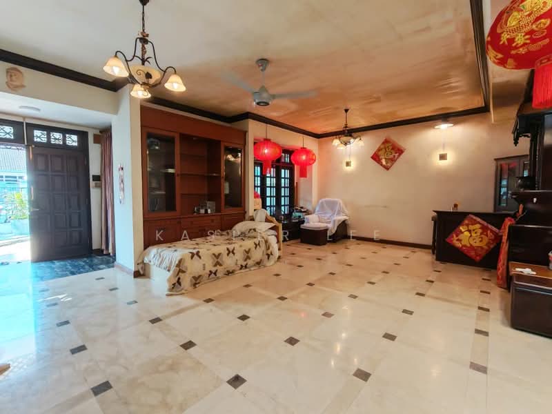 Semi-Detached House for Sale in Taman Pelangi (Johor Bahru) - Kasper Lee - PropertyGuru.com.my