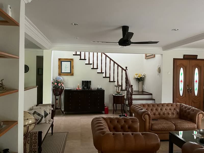 Bungalow House untuk Dijual di Bukit Antarabangsa (Ulu Kelang) - calvin Chin - Living Room - PropertyGuru.com.my
