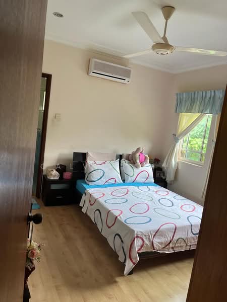 Bungalow House untuk Dijual di Bukit Antarabangsa (Ulu Kelang) - calvin Chin - Bedroom - PropertyGuru.com.my
