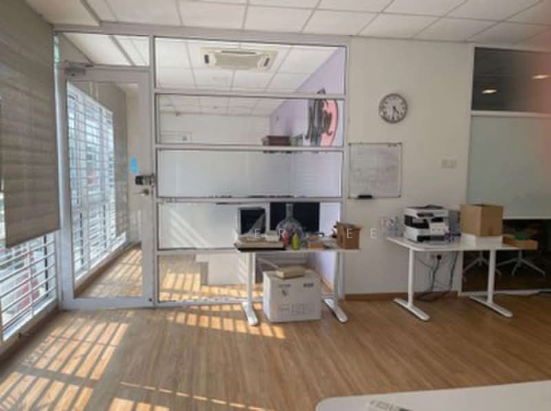 Kilang Berkembar untuk Disewa di Seksyen 27 (Shah Alam) - Lester Lee - Interior - PropertyGuru.com.my