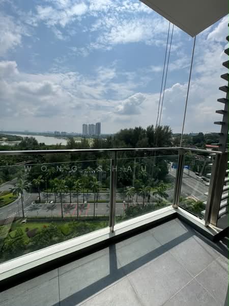 Kediaman Servis untuk Disewa di Vista Tiara (MBW Bay) - Wong Shau Wei - Balcony - PropertyGuru.com.my