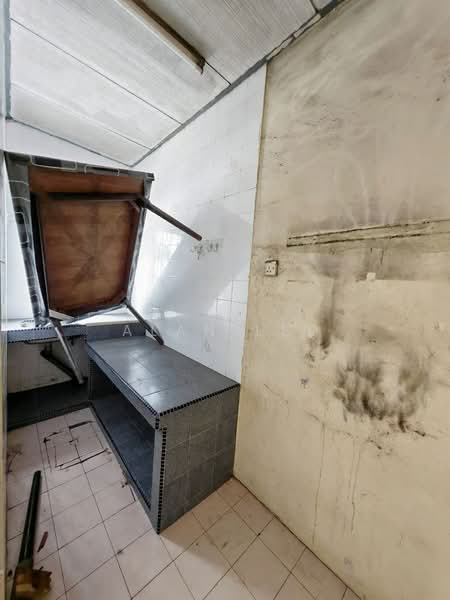 Rumah Teres 1-Tingkat untuk Dijual di Permas Jaya (Johor) - Alan Lee - Kitchen - PropertyGuru.com.my
