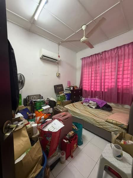 Rumah Teres 1-Tingkat untuk Dijual di Perling (Skudai) - Danny See - Bedroom - PropertyGuru.com.my