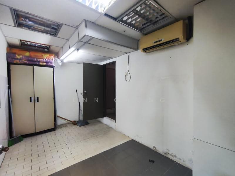 Kedai / Pejabat untuk Dijual di Desa Petaling (Kuala Lumpur) - Yenn Chong - PropertyGuru.com.my