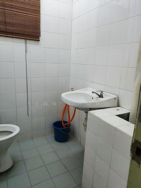Kedai / Pejabat untuk Dijual di Desa Petaling (Kuala Lumpur) - Yenn Chong - PropertyGuru.com.my