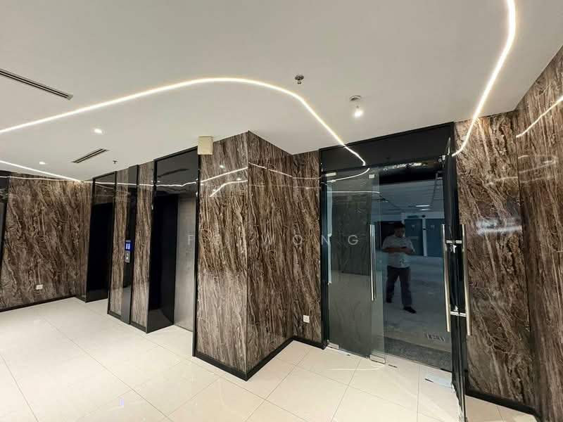 Office for Rent in Kelana Jaya (Petaling Jaya) - FC Wong - Kelana Parkview Lift Lobby Beside Office - PropertyGuru.com.my