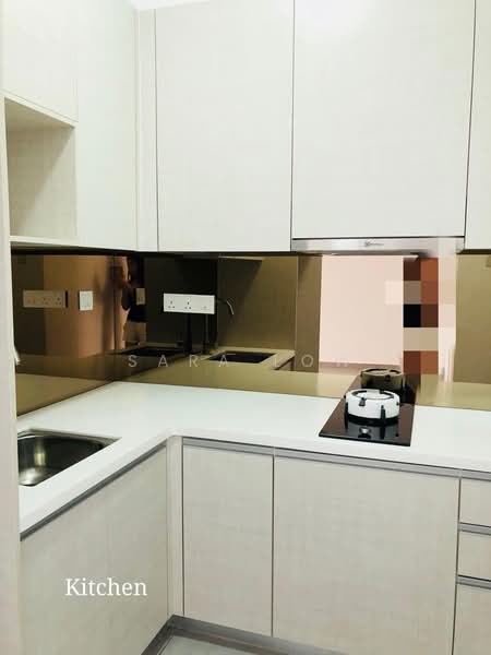 Service Residence for Sale at D'sands Residence - Sara Low - Kitchen - PropertyGuru.com.my