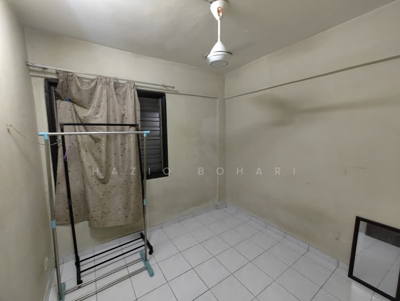 Apartment for Rent at Pangsapuri Perdana - Haziq Bohari - Interior - PropertyGuru.com.my