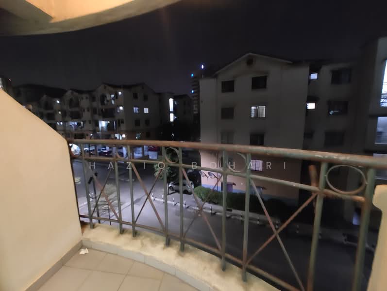 Apartment for Rent at Pangsapuri Perdana - Haziq Bohari - Balcony - PropertyGuru.com.my