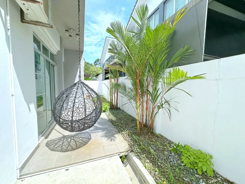Rumah Kluster untuk Dijual di Nusa Duta (Iskandar Puteri (Nusajaya)) - Karl Lim - Exterior - PropertyGuru.com.my
