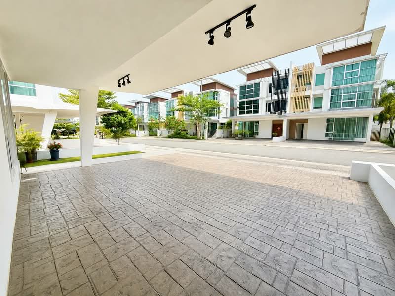 Rumah Berkembar untuk Dijual di Cyberjaya (Selangor) - Ammeer Nadzrai - Exterior - PropertyGuru.com.my