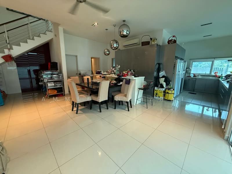 Rumah Berkembar untuk Dijual di Cyberjaya (Selangor) - Ammeer Nadzrai - Dining Room - PropertyGuru.com.my