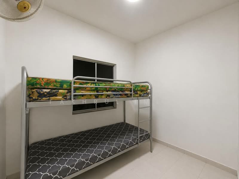 1-storey Terraced House for Sale in Bandar Pulai Jaya (Kulai) - Fakhrul Imlan - Bedroom - PropertyGuru.com.my