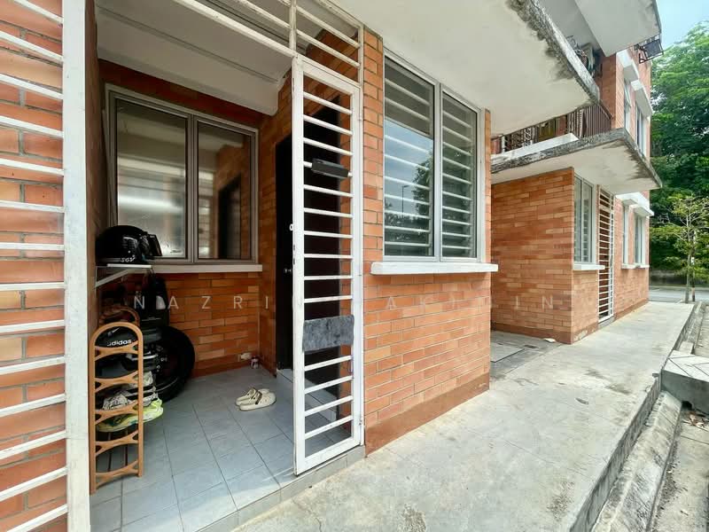 Pangsapuri untuk Dijual di Alam Budiman (Sri Budiman) - Nazrin Hakimin - Exterior - PropertyGuru.com.my