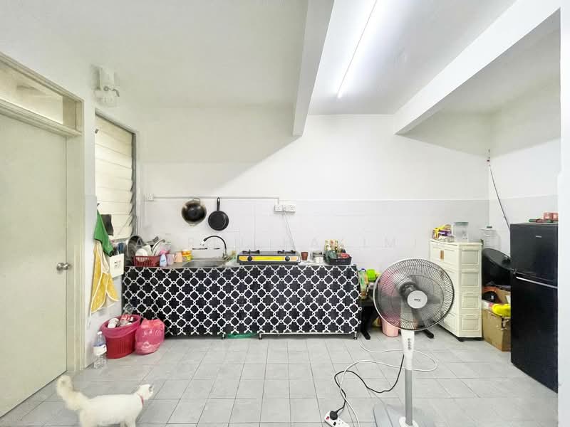 Pangsapuri untuk Dijual di Alam Budiman (Sri Budiman) - Nazrin Hakimin - Kitchen - PropertyGuru.com.my