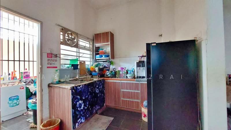 2-storey Terraced House for Sale in Jenjarom (Selangor) - Ammeer Nadzrai - Kitchen - PropertyGuru.com.my