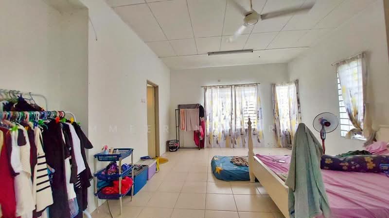2-storey Terraced House for Sale in Jenjarom (Selangor) - Ammeer Nadzrai - Bedroom - PropertyGuru.com.my