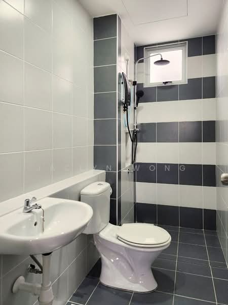 Pangsapuri untuk Disewa di Camellia Residence - Jaclyn Wong - Bathroom - PropertyGuru.com.my