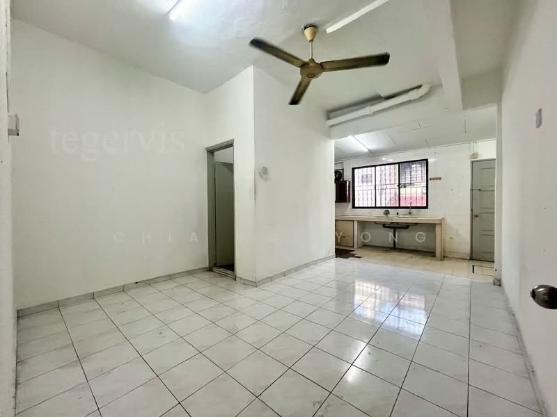 2-storey Terraced House for Sale in Off Jalan Meru (Klang) - Chia Wai Yong - Kitchen - PropertyGuru.com.my
