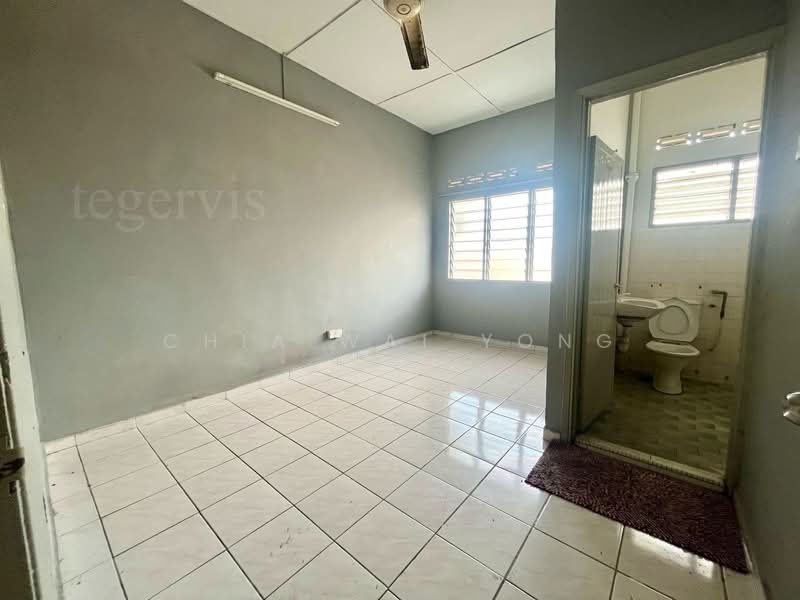 2-storey Terraced House for Sale in Off Jalan Meru (Klang) - Chia Wai Yong - Bathroom - PropertyGuru.com.my