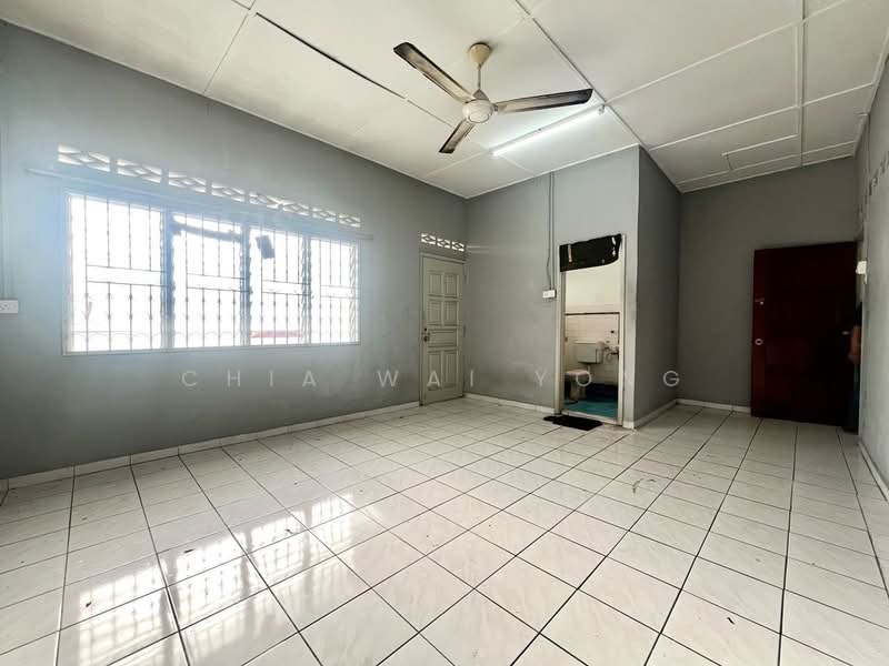 2-storey Terraced House for Sale in Off Jalan Meru (Klang) - Chia Wai Yong - Living Room - PropertyGuru.com.my
