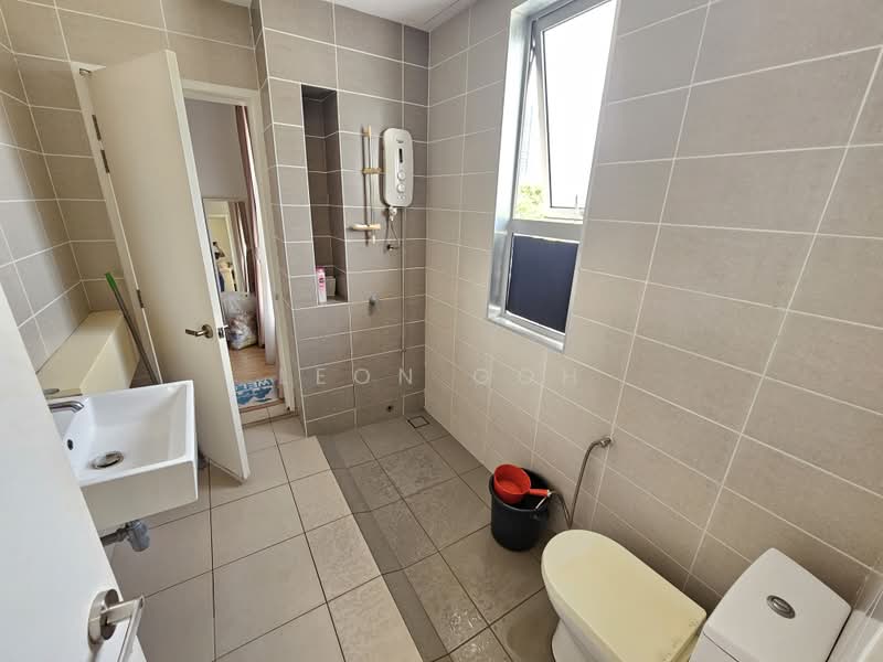 Terraced House for Sale in Bandar Tropicana Aman (Telok Panglima Garang) - Leon Goh - Bathroom - PropertyGuru.com.my