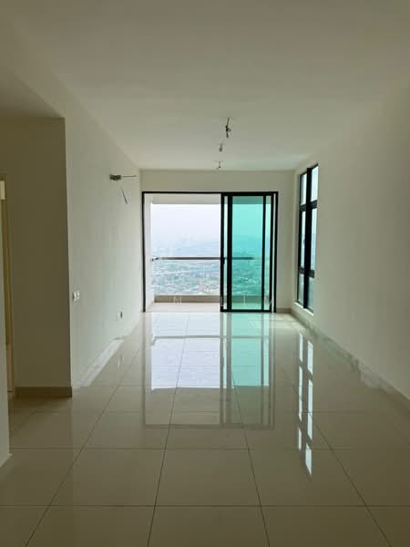Kondominium untuk Dijual di Brezza Hill - Zen Lim - Living Room - PropertyGuru.com.my