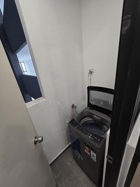 Service Residence for Sale at Kenwingston Avenue - Kevin Chuah - Interior - PropertyGuru.com.my