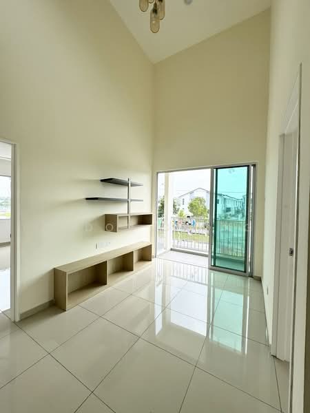 Rumah Teres 2-Tingkat untuk Dijual di Semenyih (Selangor) - Eldon Chong - Living Room - PropertyGuru.com.my
