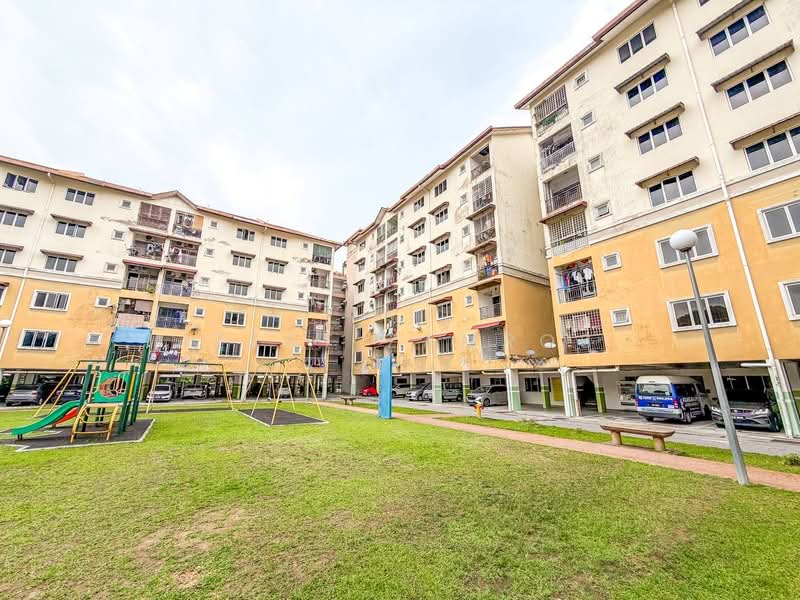 Pangsapuri untuk Dijual di Vistana Mahkota - Izzat Zamros - PropertyGuru.com.my