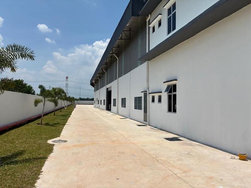 Detached Factory for Rent in Sepang (Selangor) - Vincent Tan - Exterior - PropertyGuru.com.my
