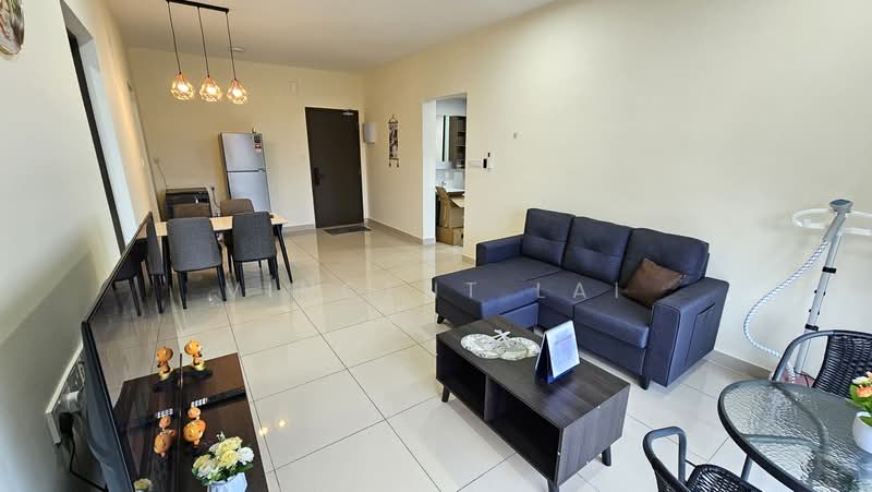 Kediaman Servis untuk Disewa di Country Garden Central Park - Vincent Lai - Living Room - PropertyGuru.com.my
