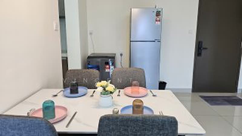 Kediaman Servis untuk Disewa di Country Garden Central Park - Vincent Lai - Dining Room - PropertyGuru.com.my