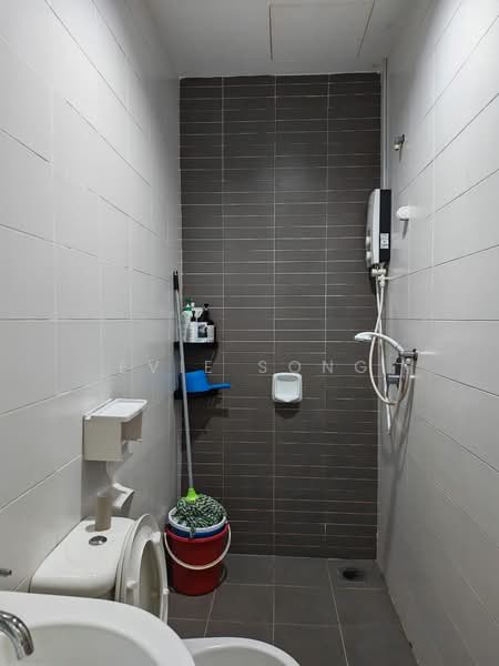 Service Residence for Sale at Palazio - Evie Song - Bathroom - PropertyGuru.com.my