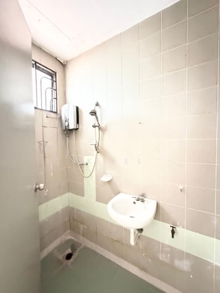 Rumah Teres 3-Tingkat untuk Dijual di Taman Esplanad (Bukit Jalil) - CK Yee - PropertyGuru.com.my