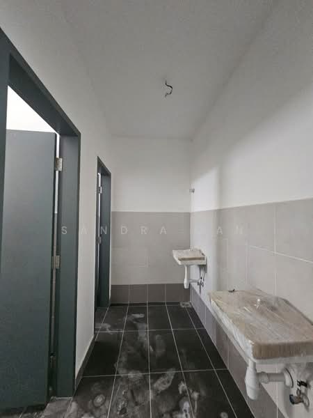 Shop / Office untuk Disewa di Bandar Baru Permas Jaya (Permas Jaya) - Sandra Gan - Interior - PropertyGuru.com.my