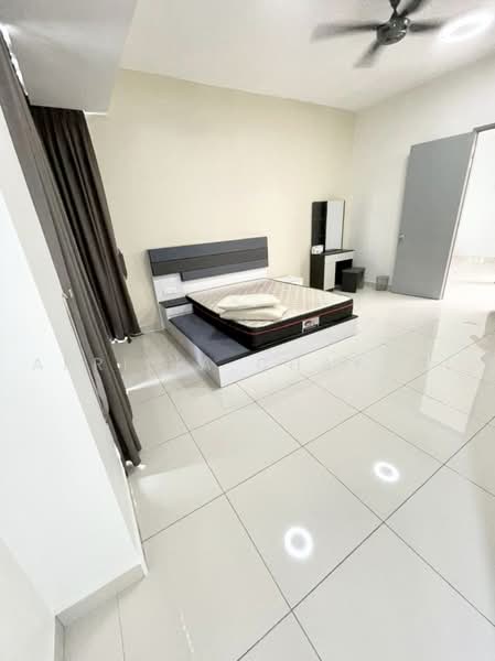 3-storey Terraced House for Sale in Nusa Sentral (Iskandar Puteri (Nusajaya)) - APRILIA CHAYADI - Bedroom - PropertyGuru.com.my