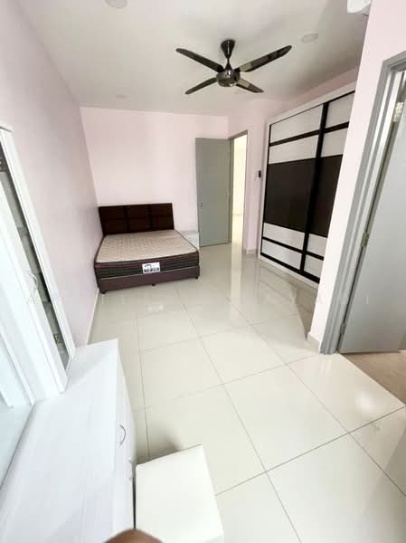 3-storey Terraced House for Sale in Nusa Sentral (Iskandar Puteri (Nusajaya)) - APRILIA CHAYADI - Bedroom - PropertyGuru.com.my