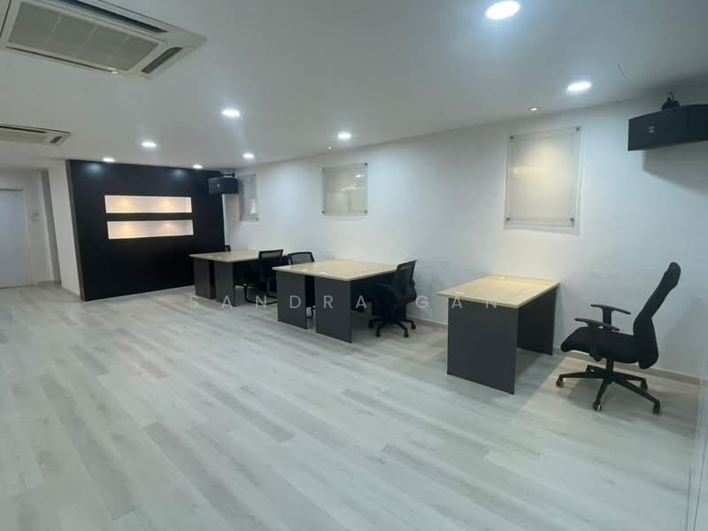 Kedai untuk Disewa di Taman Molek (Johor Bahru) - Sandra Gan - Interior - PropertyGuru.com.my