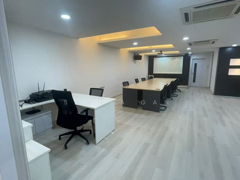 Kedai untuk Disewa di Taman Molek (Johor Bahru) - Sandra Gan - Interior - PropertyGuru.com.my