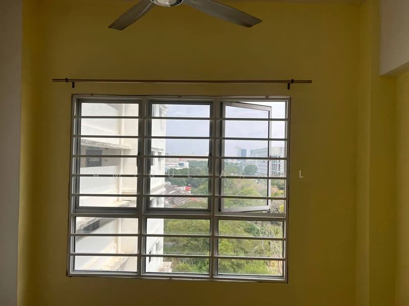 Kediaman Servis untuk Dijual di Suri Puteri - Amirul Akmal - PropertyGuru.com.my