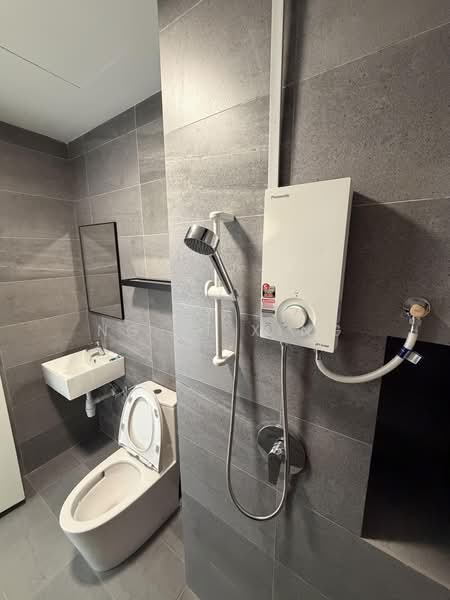 Kondominium untuk Disewa di Nestree Residence - NG YI XING - Bathroom - PropertyGuru.com.my