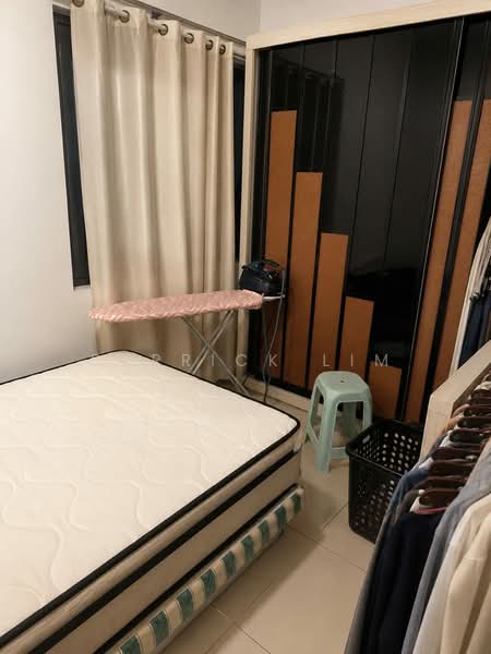 Kediaman Servis untuk Dijual di Almyra Residences - Derrick Lim - Bedroom - PropertyGuru.com.my
