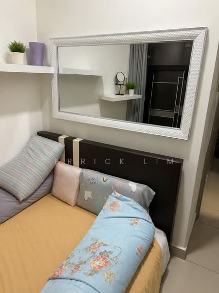 Kediaman Servis untuk Dijual di Almyra Residences - Derrick Lim - Bedroom - PropertyGuru.com.my