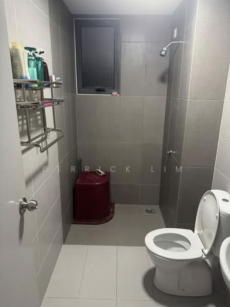 Kediaman Servis untuk Dijual di Almyra Residences - Derrick Lim - Bathroom - PropertyGuru.com.my