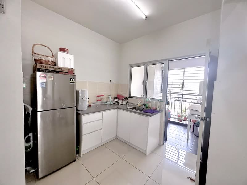 Service Residence for Rent at Maxim Residences - Vindy Phuah - Kitchen - PropertyGuru.com.my